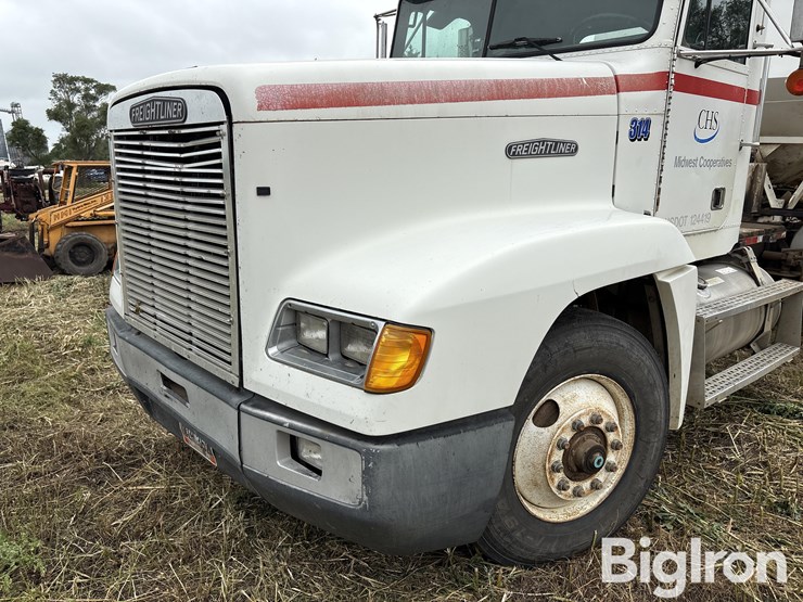 1989-freightliner-fld120-image-9