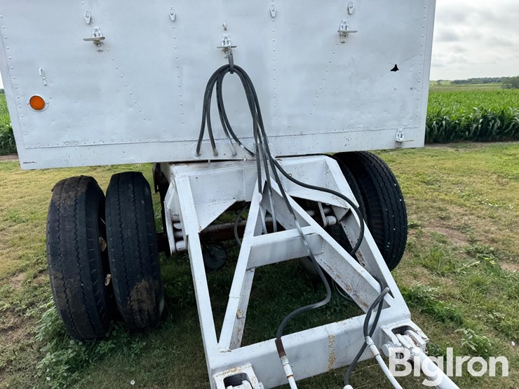 1977-colt-s/a-pup-grain-trailer-w/dolly-image-12