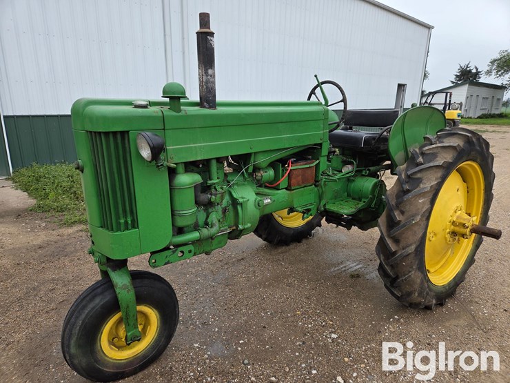 1954-john-deere-40-image-1