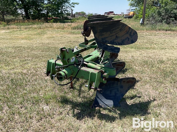 john-deere-4200-image-2