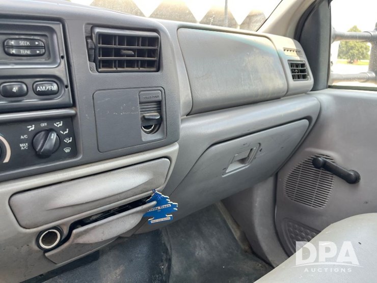 2000-ford-f350-image-68