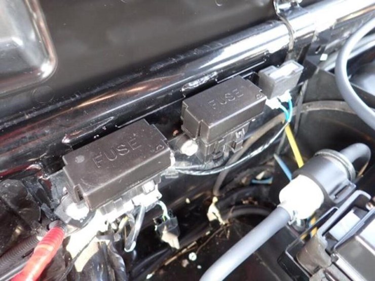 2015-kawasaki-mule-4010-image-31