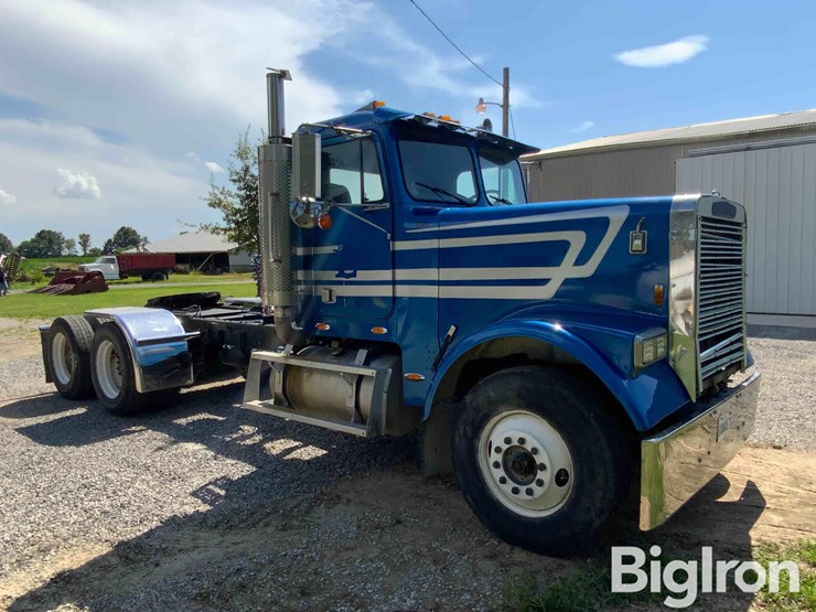 1985-freightliner-flc120-image-3