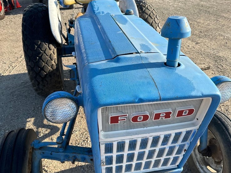 ford-3000-image-3