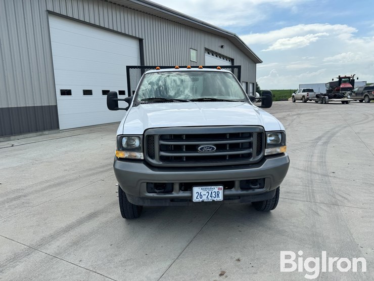2004-ford-f450-xl-image-2