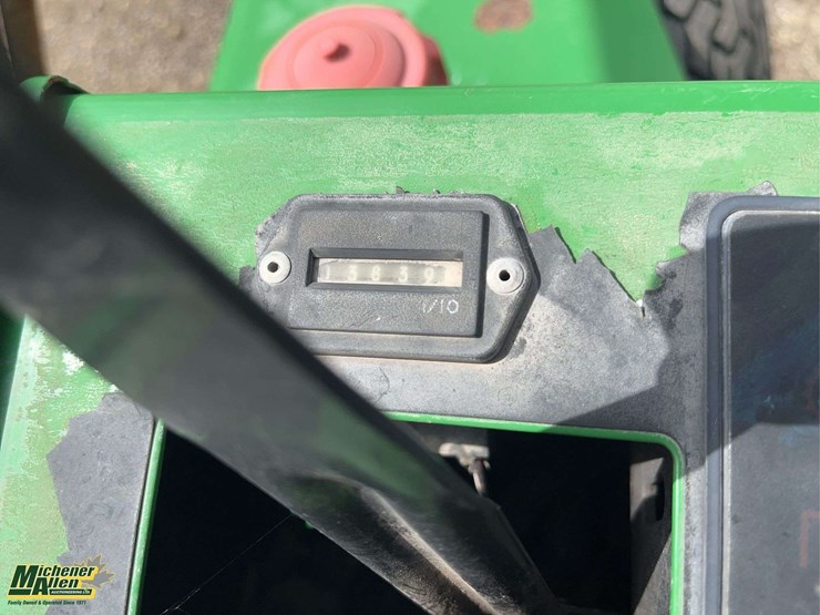 john-deere-3215b-image-4