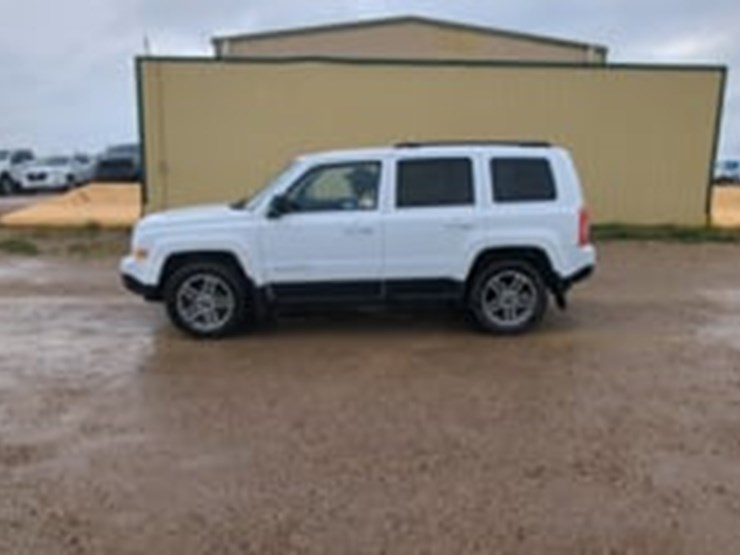 2012-jeep-patriot-image-5