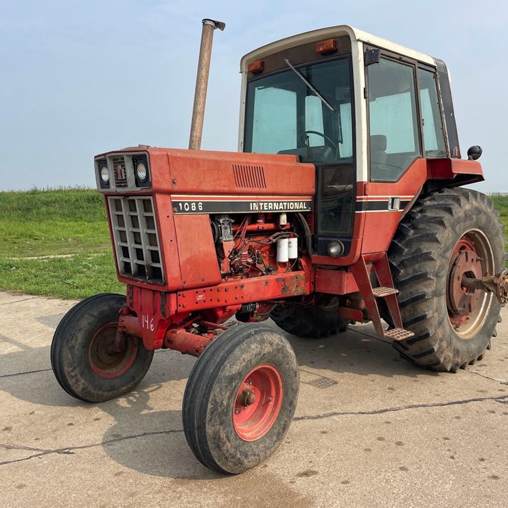 1978 INTERNATIONAL 1086
