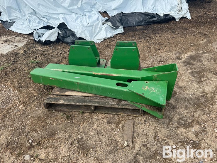 john-deere-8410-image-8
