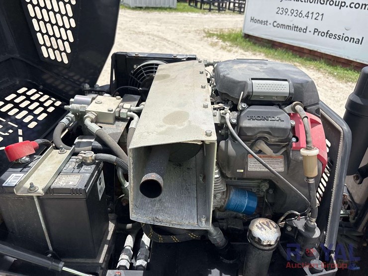 2023-third-coast-equipment-ra12h-vibratory-articulating-tandem-smooth-drum-roller-image-9