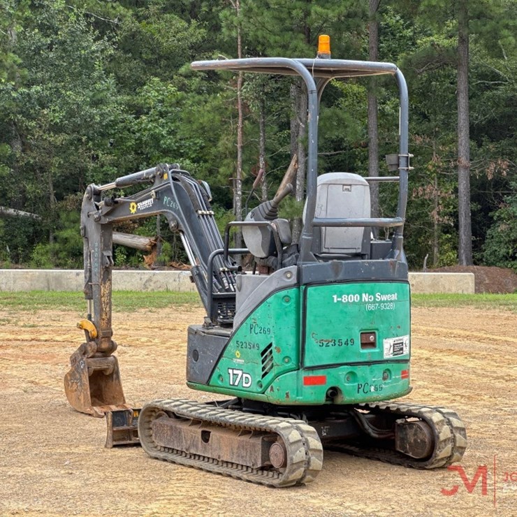 DEERE 17D