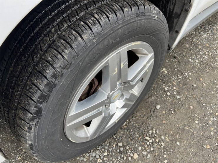2009-chevrolet-equinox-lt-image-9
