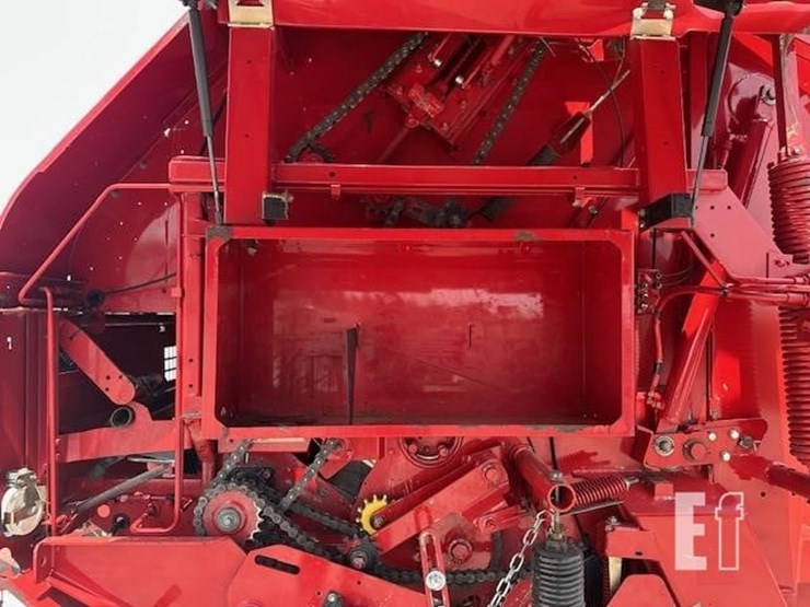 2009-new-holland-br7090-image-14