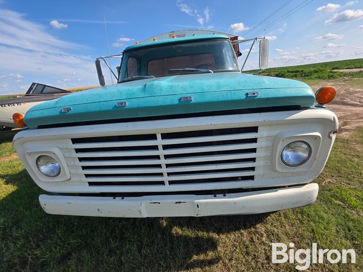 1968-ford-600-image-2