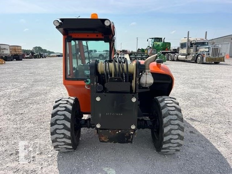 2018-jlg-g5-18a-image-7