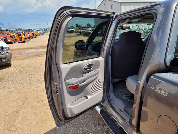2003-ford-f150-lariat-image-5