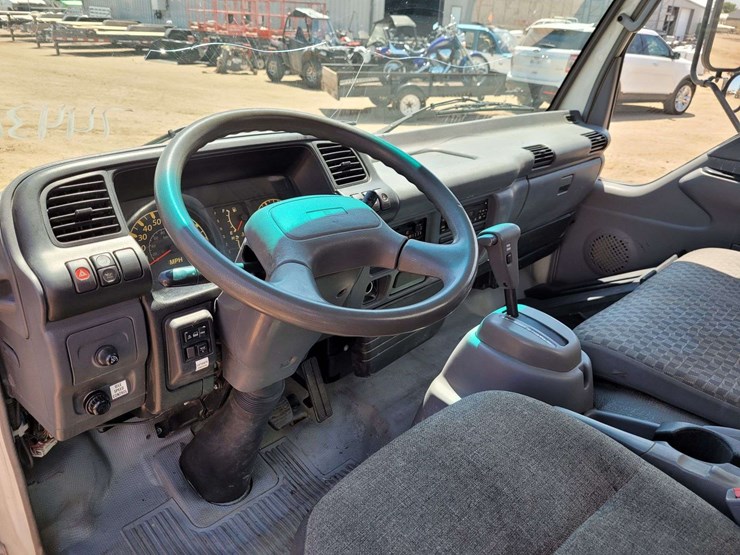 2007-gmc-w4500-image-9