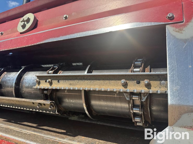 2010-case-ih-7120-image-19