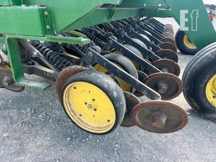 1993-john-deere-750-image-27