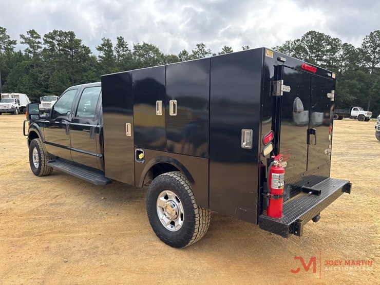 2012-ford-f250-xl-image-3