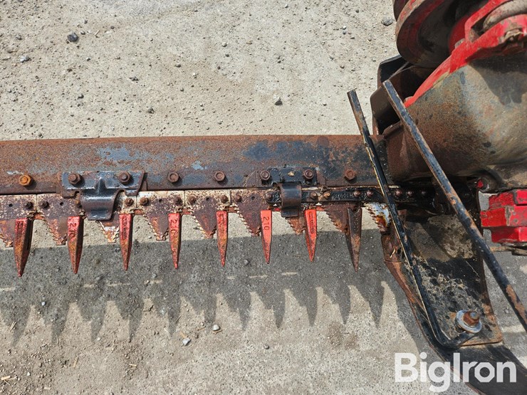 case-ih-1300-image-18