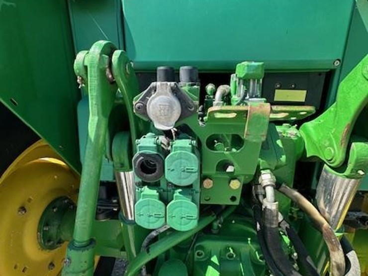 john-deere-6420-image-5