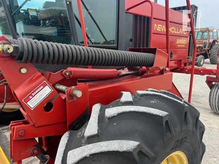 1995-new-holland-2450-image-25