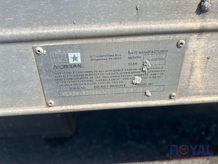 2006-isuzu-npr-image-22