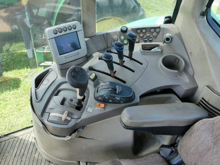 john-deere-7430-image-11