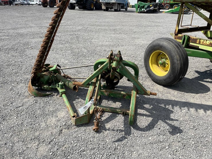 john-deere-350-image-2