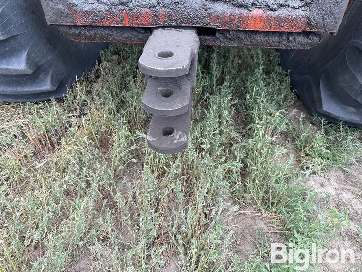 1972-massey-ferguson-1800-image-11