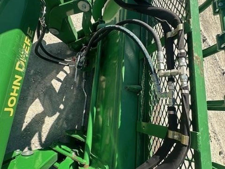 2017-john-deere-6130r-image-14