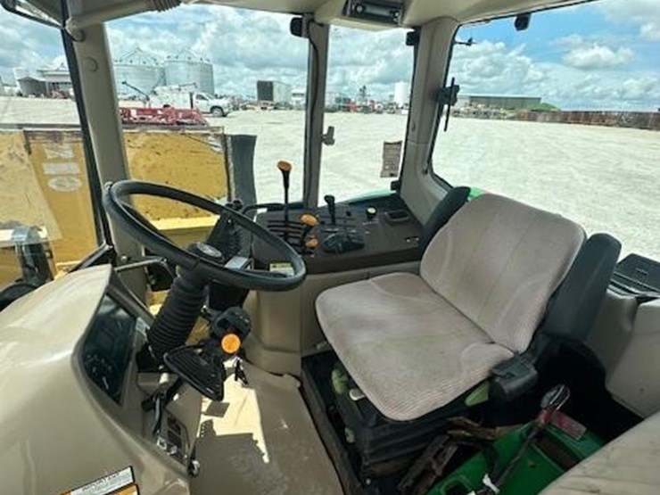 2007-john-deere-6615-image-25