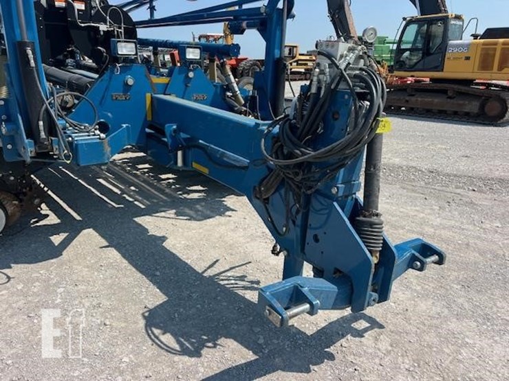 2008-kinze-3800sds-image-12