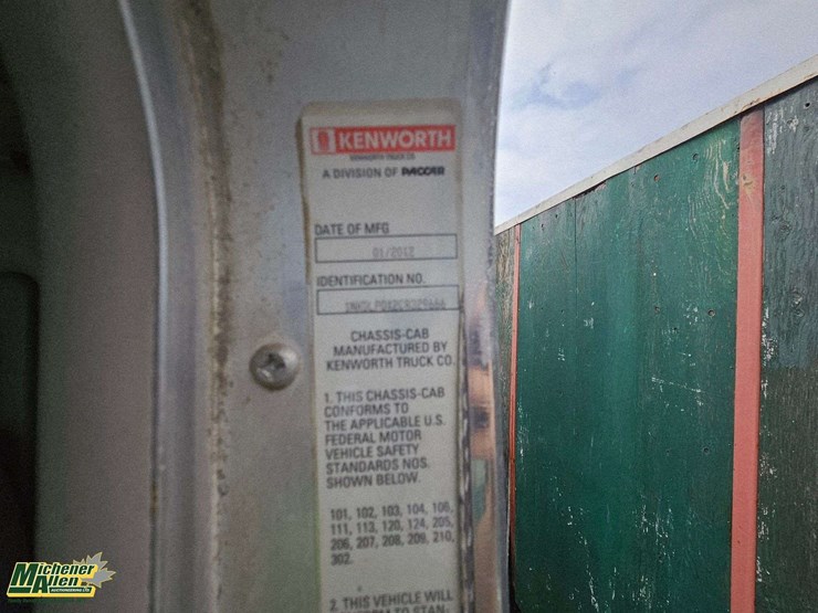 2012-kenworth-t800-image-30