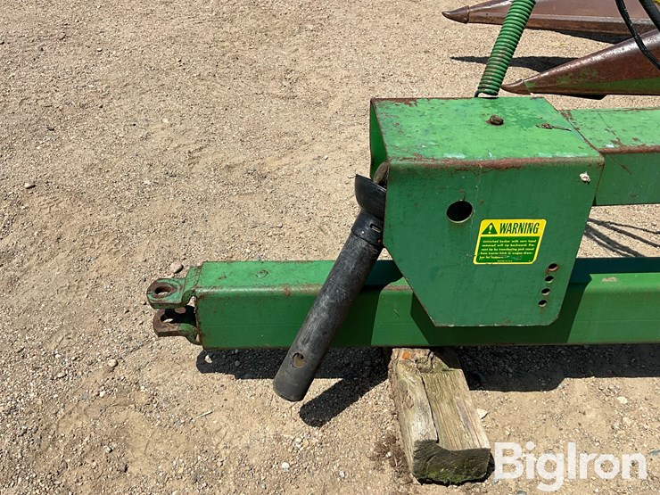 john-deere-300-image-10