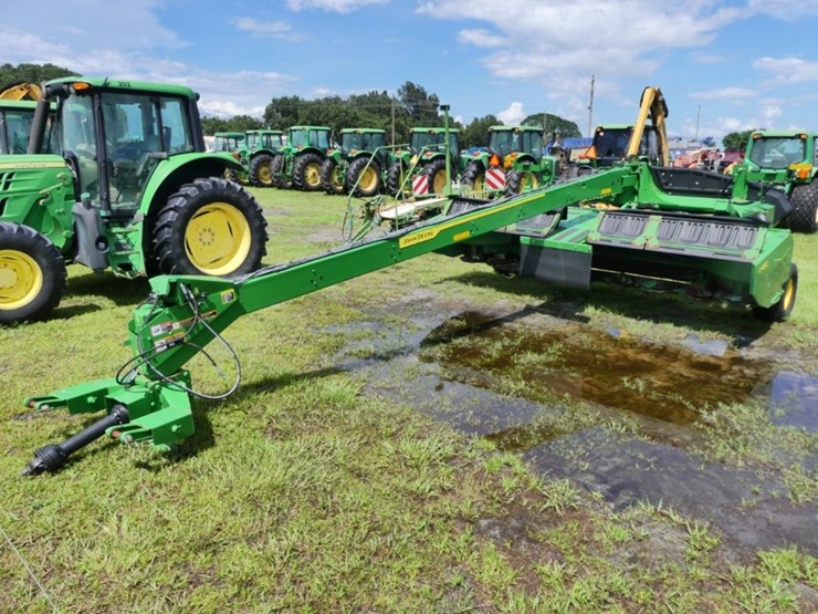 2021-john-deere-c450-image-1