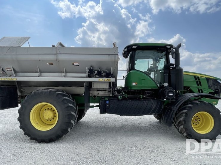 2021-john-deere-f4365-image-4