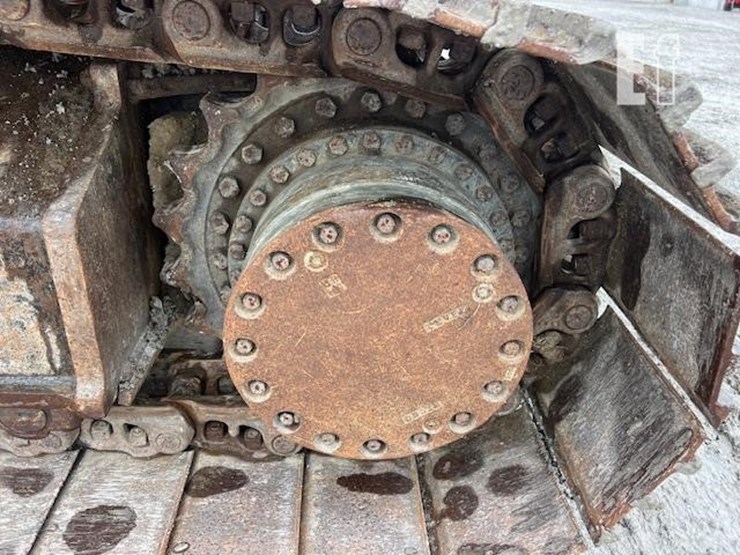 2014-deere-290g-lc-image-30