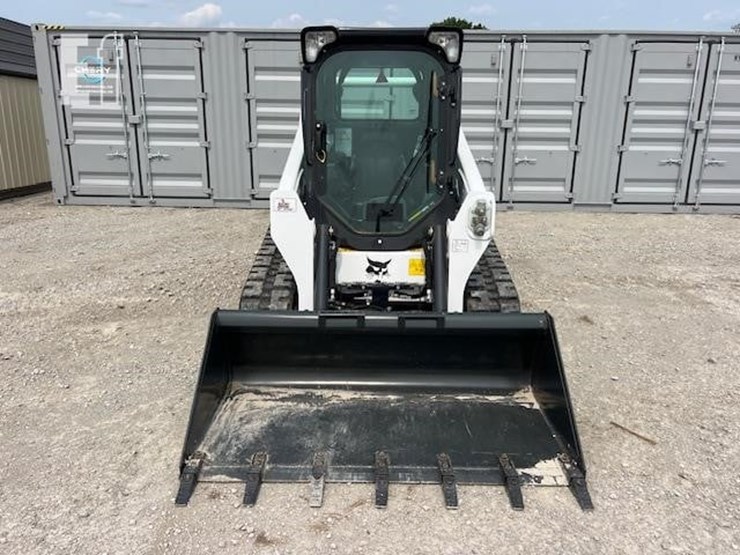 2024-bobcat-t595-image-8