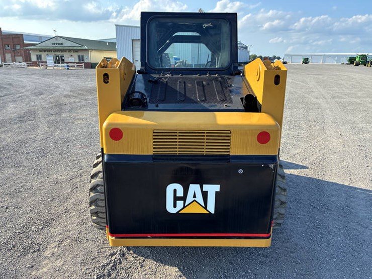 2019-caterpillar-246d-image-13