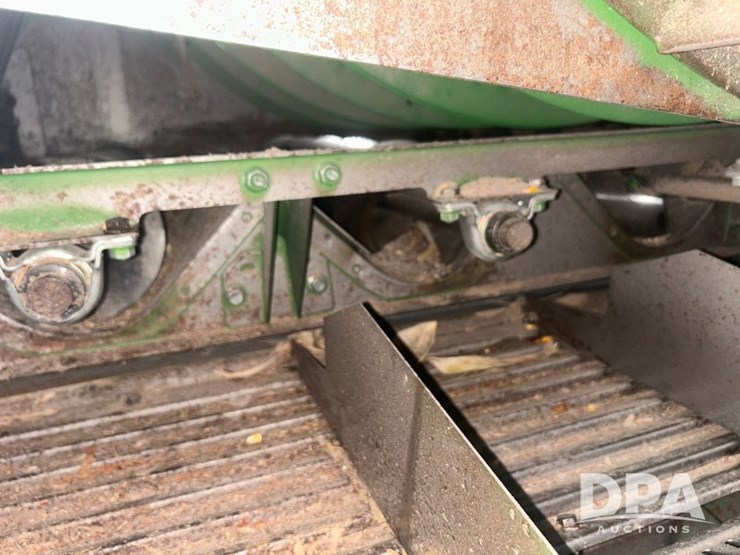 2013-john-deere-s670-image-70