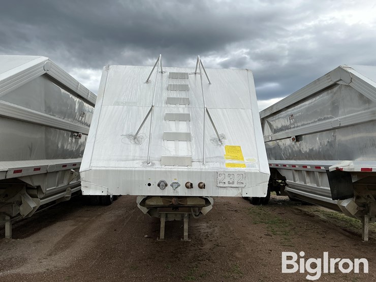 2003-travis-35-ft-image-2