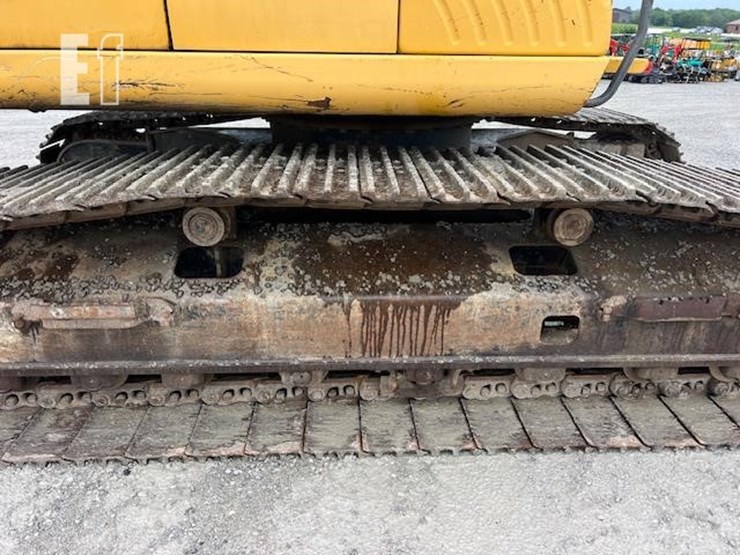 2014-deere-290g-lc-image-21