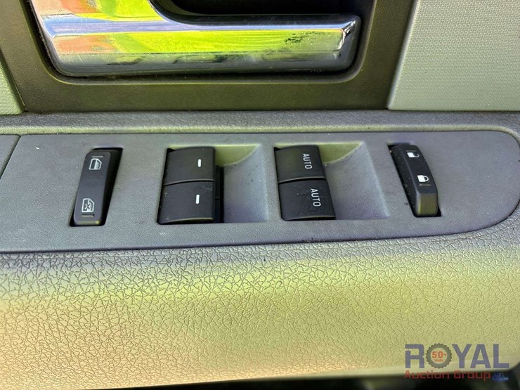 2013-ford-f150-image-9