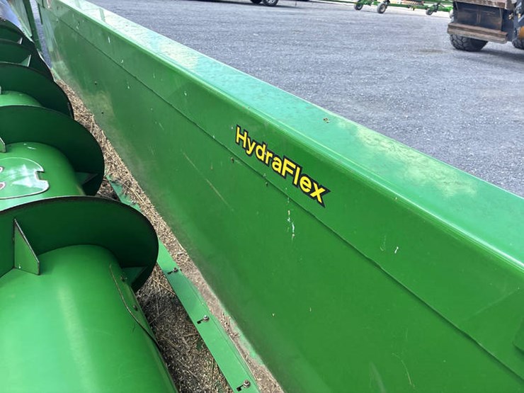 2009-john-deere-635f-image-13