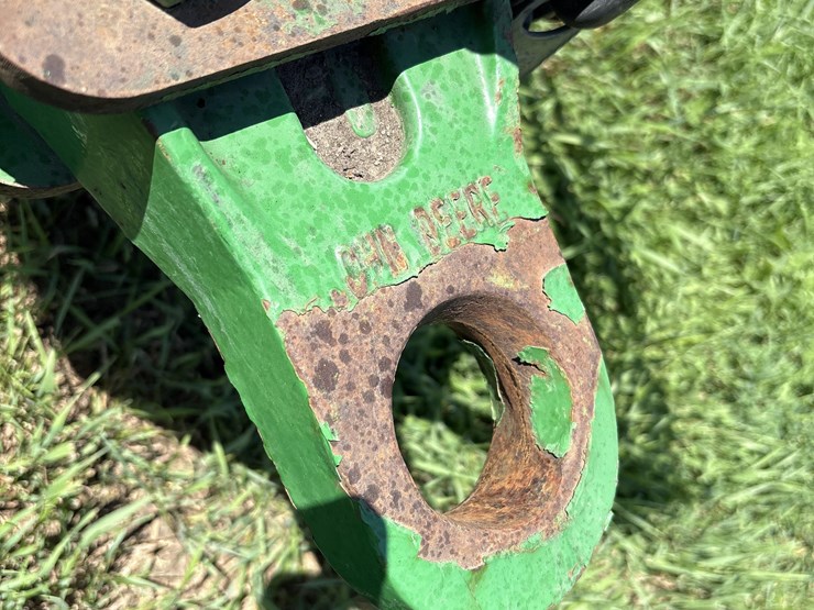 2010-john-deere-2410-image-9