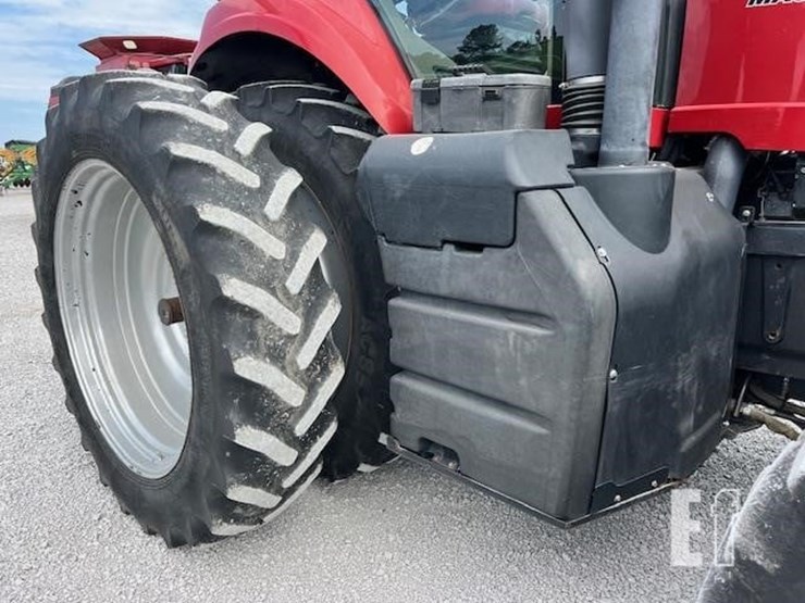 2014-case-ih-magnum-315-image-15