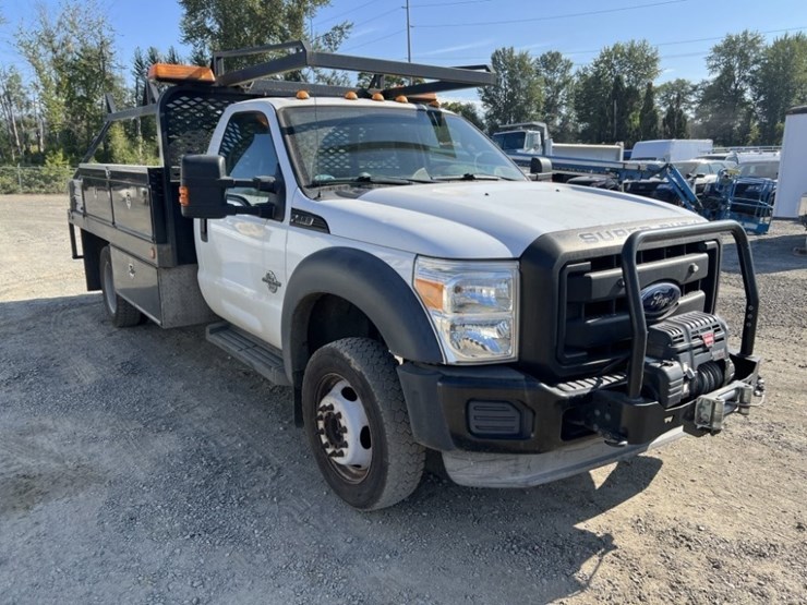 2012-ford-f550-image-2