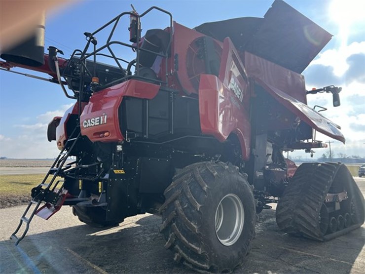 2022-case-ih-8250-image-31